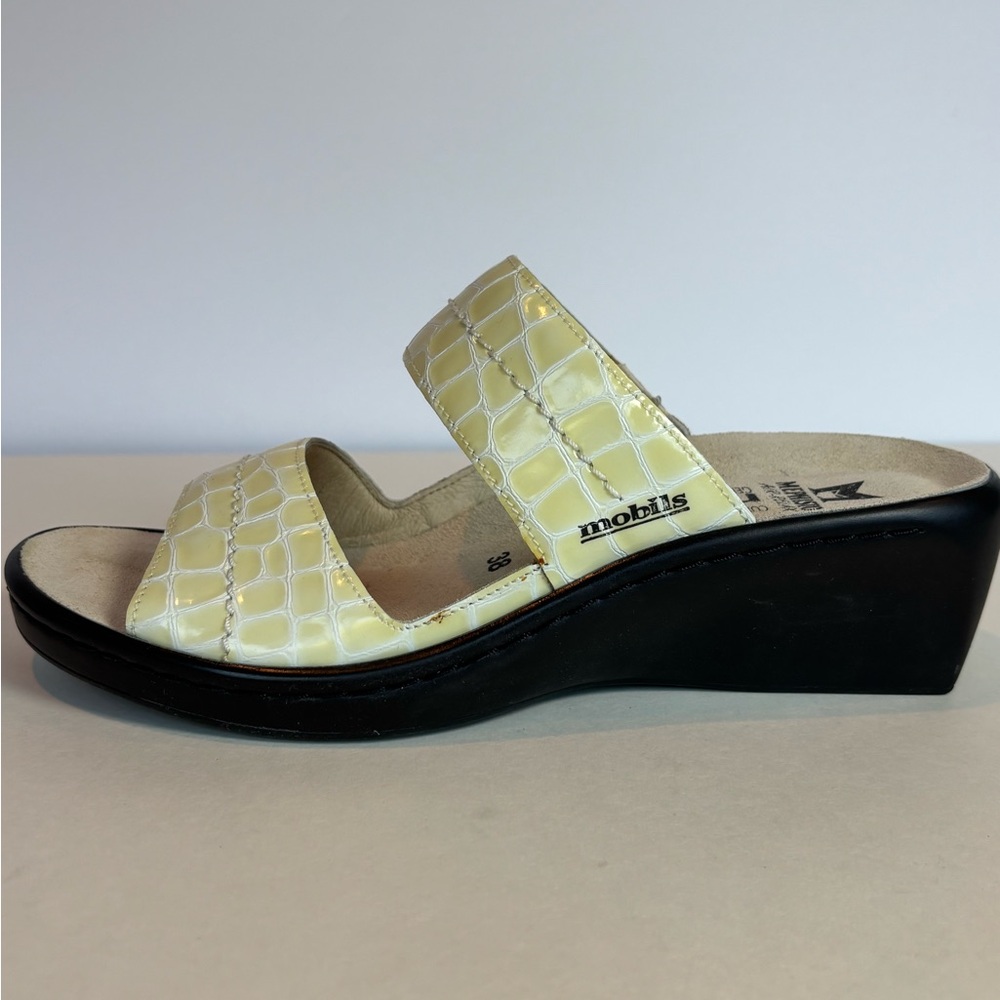 Mephisto Mobils Air Relax Croc Embossed Slide Sandals Yellow EU 38 / US 8 Wedge - Picture 7 of 8